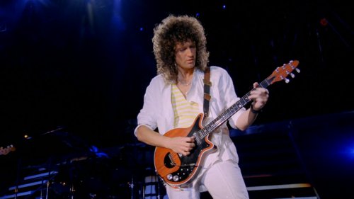 A Hungarian Rhapsody - Queen Live in Budapest